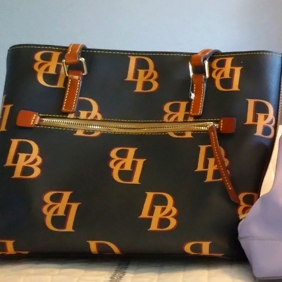 Dooney And Bourke Monogram Purse - Picture 2 of 4